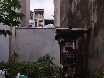Cổ nhuế, nhỉnh 8 tỷ, ô tô vào đất, cạnh đường 60m, khu tập thể dân trí cao 2