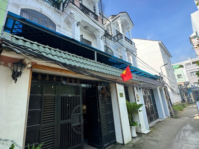 Siêu phẩm nhà phố quận 7   hẻm xe hơi 5m   ngang khủng   7ty4 1