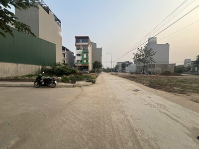 Đất phân lô   vỉa hè rộng   121m  lô góc, oto tránh kinh doanh đỉnh - xây toà vp, ccmn 1