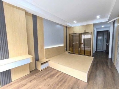 Bán nhà sài đồng 38m 7 tầng thang máy gara ô tô 11 tỷ 0