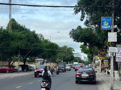 Bán lô đất hiếm sát biển   hẻm dã tượng thông hoàng diệu 2