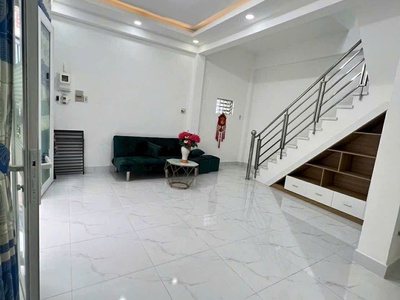Tin được không 4 tầng mới hxh phường 7 quận 6 chỉ 4 tỷ nhỉnh à. 1