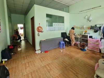 Nhà mặt tiền đường 1 Lò lu DT 100m cấp 4 giá đầu tư 0
