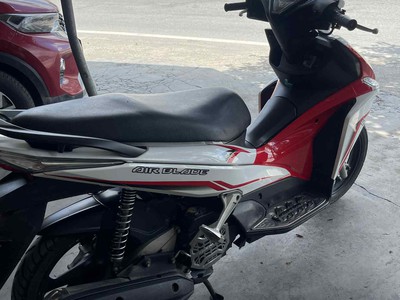 Bán Hoặc GL Xe Honda ABLED Trắng 2012    Giá 10tr5 1