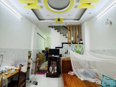 Bán nhà 3 tầng đẹp, 40m   4x10 , hẻm xe tải 6m, gần kinh dương vương, chỉ hơn 4 tỷ 1