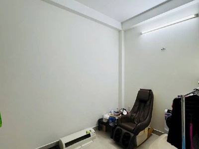 Bán nhà 3 tầng đẹp, 40m   4x10 , hẻm xe tải 6m, gần kinh dương vương, chỉ hơn 4 tỷ 3