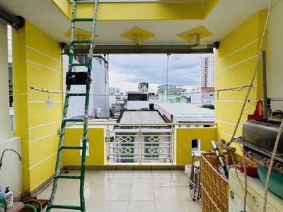 Bán nhà 3 tầng đẹp, 40m   4x10 , hẻm xe tải 6m, gần kinh dương vương, chỉ hơn 4 tỷ 4