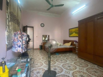 Bán nhà phố đường thành, 60m2, 3 tầng, mặt tiền 4m, nhỉnh 43 tỷ, kinh doanh đỉnh 2