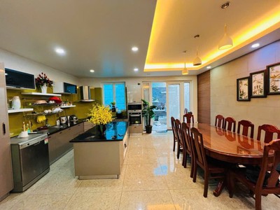 Nhà vuông shr 5 tầng đ.12m 120m2   đặng thuỳ trâm bình thạnh 3