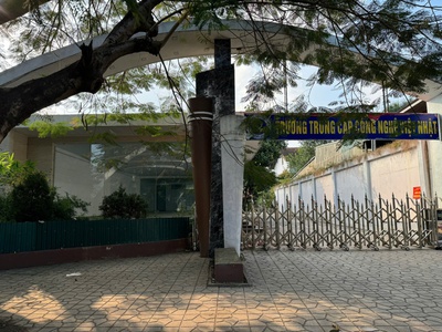 Chính chủ bán tổ hợp biệt thự và văn phòng 1090m2 tại số 3443 hùng vương, tp việt trì 1