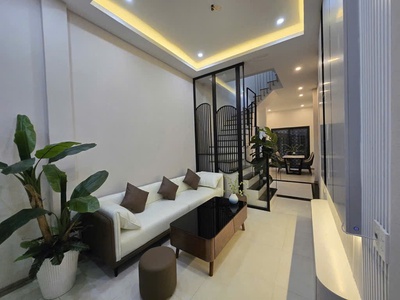 Bán nhà tứ hiệp nằm ngay gần quốc lộ 1a nhà mới đẹp lung linh - 40m2 - 7 tỷ có tl 1