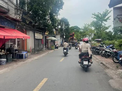 Bán đất thổ cư ,phố bắc cầu 60m2 mt 3.68m, 5 tỷ long biên hà nội. 2