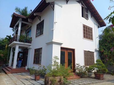 Chính chủ bán tổ hợp biệt thự và văn phòng 1090m2 tại số 3443 hùng vương, tp việt trì 4