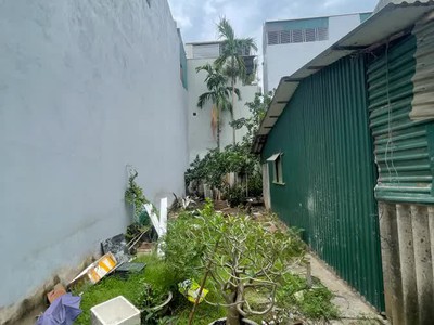 Bán đất thổ cư ,phố bắc cầu 60m2 mt 3.68m, 5 tỷ long biên hà nội. 0