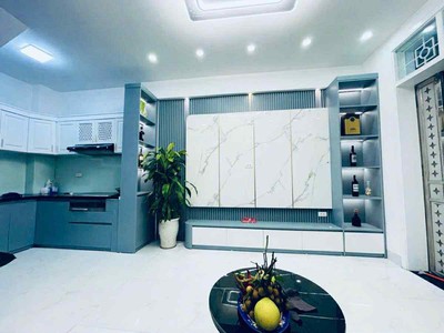 Bán nhà tân mai, hoàng mai 30m, phân lô, ngõ thông tứ tung ô tô tránh, vỉa hè rộng, full nội thất 0