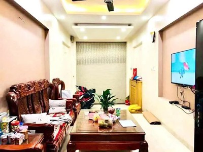 Bán nhà khương thượng 39/43m2. 5 tầng. mặt tiền 3.4. giá 12 tỷ đống đa hà nội 0