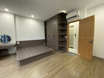 Bán nhà mới nguyễn văn linh   thạch bàn, 6 tầng thang máy   full nội thất   giá 7.95 tỷ 3