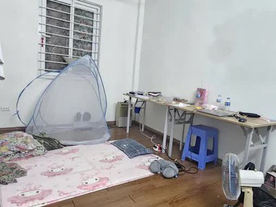 Bán nhà đường láng 38m2. 5 tầng. mặt tiền 4.3m, giá 12.5 tỷ đống đa hà nội 4