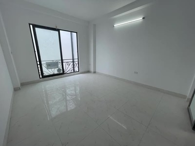 Bán nhà ngõ việt hưng, long biên. 30m2 x 5 tầng, 3pn, sđcc, 5.9 tỷ. lh: 0937632289 3