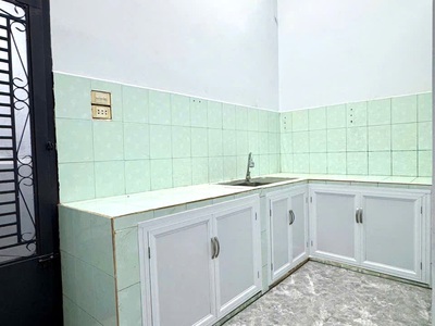 Bán gấp nhà mặt tiền tăng nhơn phú b, thủ đức   63m    giá chỉ 4.3 tỷ   gần vincom lê văn việt 3