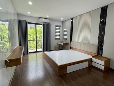 Bán nhà ngọc thụy 41m 6 tầng thang máy gara ô tô hơn 11 tỷ 2
