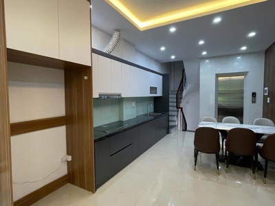 Bán nhà ngọc thụy 41m 6 tầng thang máy gara ô tô hơn 11 tỷ 1