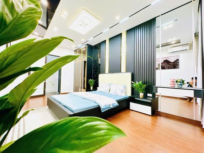 Khương trung cần bán nhà 35m 3 phòng ngủ tặng full nội thất, 02 thoáng cách ô tô 5m 1