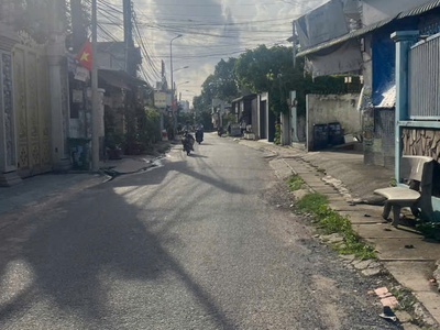 Bán nhà 156m  đông hòa,đường 2 ô tô thông,gần đhqg tphcm,giá đầu tư 4