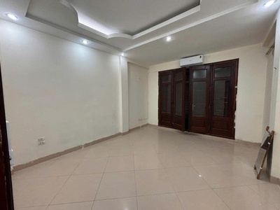 Chính chủ cho thuê văn phòng tại mặt đường chiến thắng - hà đông 0