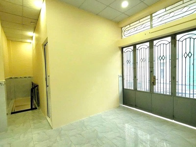 Cho thuê nhà nguyên căn-quận 10-cao thắng-4pn-ngang 4m-chỉ 14tr 1