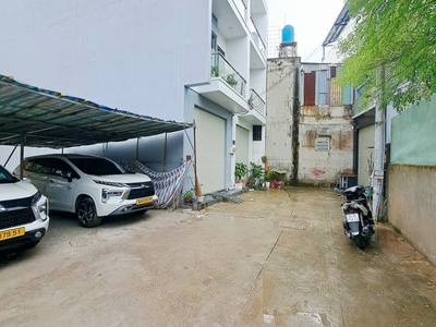Quá thơm nhà hương lộ 80 hẻm 6m ô tô vào nhà 62m2,4 tầng 4 phòng ngủ 3 tỷ 9 1