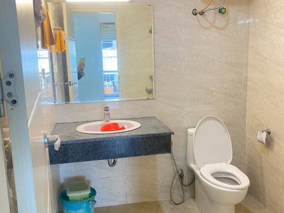 Cho thuê chung cư Thăng Long Yên Hòa, 33 Mạc Thái Tổ, 100m, 3 phòng ngủ, 15 triệu 4