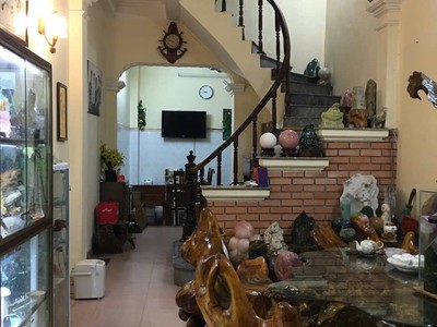 Bán nhà phố Nguyễn Ngọc Nại, Thanh Xuân, phân lô, ô tô đỗ cửa, 5 tầng 47m2 giá 16.6 tỷ 0