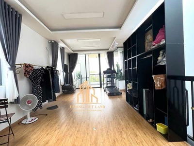Bán nhà 1 trệt 2 mê hẻm Trần Nhật Duật, nhà mới, 2 ô tô né nhau 3