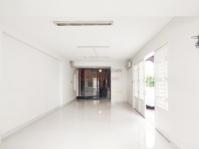 Cho thuê nhà full nội thất góc 2 mặt tiền An Khánh Quận 2 2