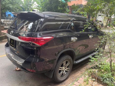 Fortuner 2.4MT 4x2 2019-71,000km-Một Chủ từ đầu, đi xe cực giữ gìn 2