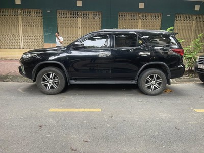 Fortuner 2.4MT 4x2 2019-71,000km-Một Chủ từ đầu, đi xe cực giữ gìn 9