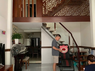 Ngộp lý thường kiệt - 4x14m2 - 3 tầng - hẻm 4m - giáp quận 10, q11 1