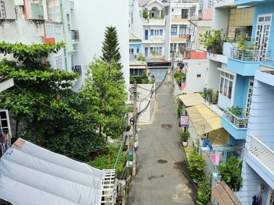 Bán nhà 3 tầng nguyễn duy trinh, p bình trưng, tp hcm, dt  83m2, 3pn, sh, giá 6.6 tỷ. 4