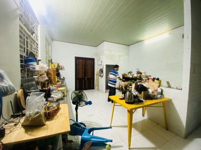 Bán nhà mặt phố, đường số 26, p cát lái, tp hcm, dt 116m2, 3 tầng, 4pn, sh, giá 7.6 tỷ. 1