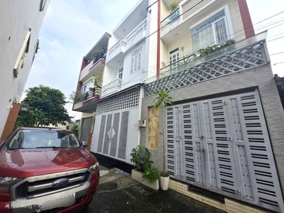 Cực hiếm  nhà đẹp hiệp bình chánh   3 tầng 66m2, hẻm ô tô, giá đầu tư chỉ 7 tỷ hơn 0