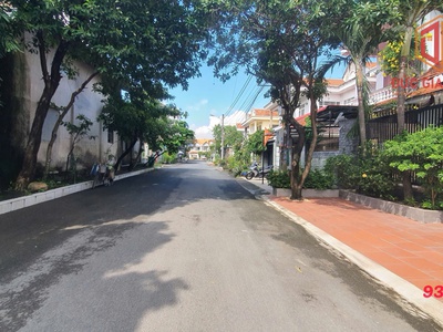 Bán lô đất đẹp, kdc bửu long, sr,tc, đường nhựa 8m chỉ 2,3 tỷ 0