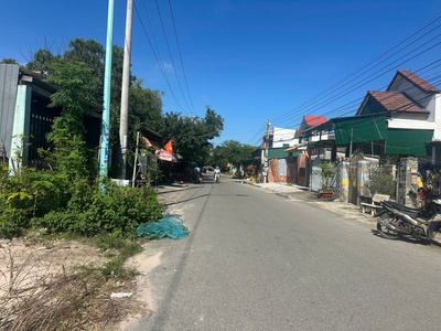 Bán 9.65m đất mặt tiền nguyễn trung trực, phước lộc, lagi giá rẻ sổ riêng 3