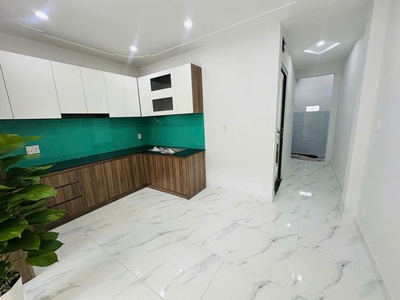 Nhà mới, đường oto ra vào, ra lê văn việt 3 phút, sổ hông sang tên ngay lh 0382202524 2