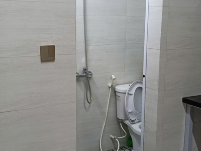 Tập thể tầng 1 ở chợ 8/3 gần phố Quỳnh Mai, Thanh Nhàn 1