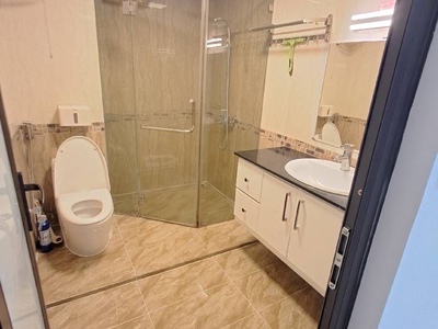 Chung cư tràn quý kiên dt 76m 2 ngủ giá 6,3 tỷ-lô góc,nhà đẹp ở ngay 3