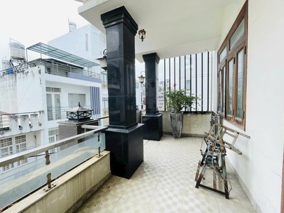 Gấp bán nhà gần chợ bình thành hẻm 7m thông 75m2 ngang 5m cực đep-4 tầng nhỉnh 6 tỷ 4