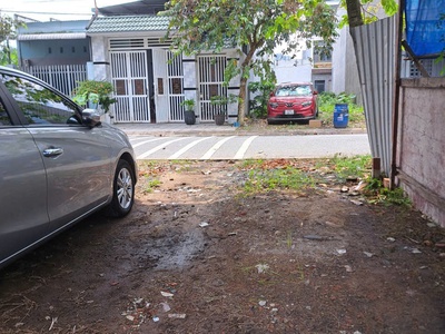 Bán đất đông hòa,shr đường nhựa 12m,gần chợ đông hòa,bigc go dĩ an 1
