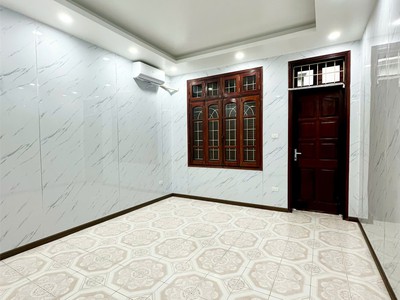 Nhà chính chủ bán nhà số 5 ngõ 69 nguyễn hy quang - trung tâm quận đống đa - ô tô đỗ cửa 2