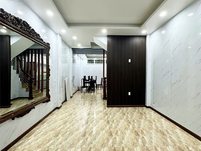 Nhà chính chủ bán nhà số 5 ngõ 69 nguyễn hy quang - trung tâm quận đống đa - ô tô đỗ cửa 3